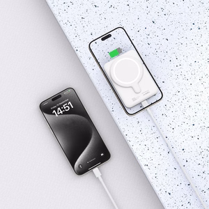 Tech-Protect LifeMag PB10 Powerbank MagSafe 5000mAh 15W USB-C-portilla - valkoinen + USB-C-kaapeli