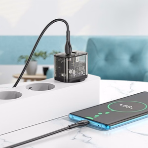Puhelinlaturi Hoco USB A + USB C QC3.0 PD 3A 20W + kaapeli USB C - USB C N34 läpinäkyvä