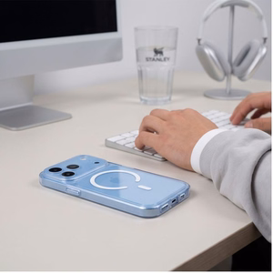 Tech-Protect MagPeak MagSafe CC -suojakuori iPhone 18 Pro / 17 Pro -malleille, läpinäkyvä
