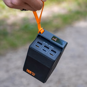 Blavec BJ-50 Tytan -varavirtalähde, 50 000 mAh, 100 W, 3× USB-C + 3× USB-A (PBBJ50C), musta