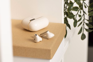 Wireless earphones Art TWS + docking station USB C AP-TW-B4W white
