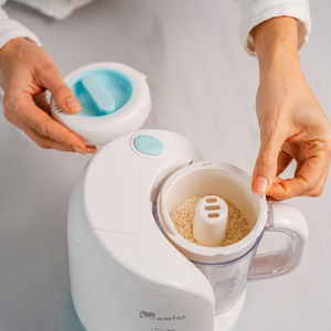 Momini TinyJar 4-in-1-höyrytehosekoitin sulatustoiminnolla