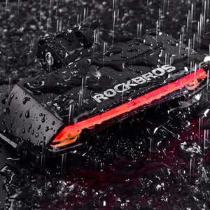Rockbros LKWD-R1 polkupyörän takavalo laserilla ja kaukosäätimellä + Micro USB - USB-A kaapeli - musta