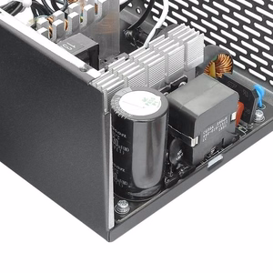 Thermaltake Smart BX1 -virtalähde, 550 W, 24-pin ATX, musta