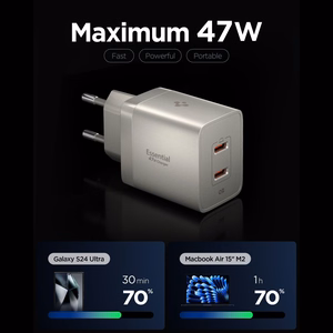 Spigen Essential EE472EU-GAN 2-porttinen 47 W seinälaturi – titaanin värinen