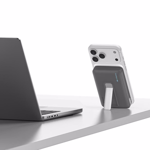 Cuktech WPB100 varavirtalähde 10 000 mAh, Qi2, 30 W, magneettikiinnityksellä ja jalustalla – musta