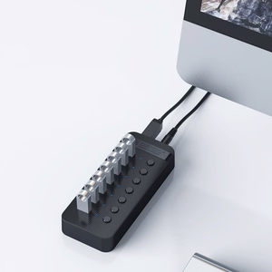 Orico CT2U3-13AB 13x USB-A 3.0 -hubi kytkimillä - musta