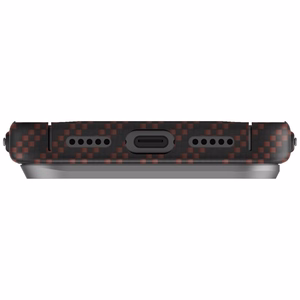 Uniq Keva EDGE Magclick Lataussuojakuori iPhone 17 Pro:lle - oranssi