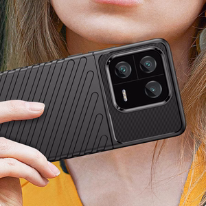 Thunder Case suojakuori Xiaomi 13 Pro:lle silikoninen panssarikuori musta