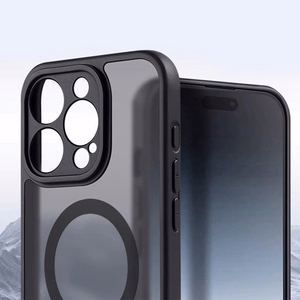 Full Matte Mag Cover iPhone 16 Pro Max:lle musta