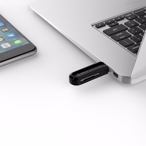 Orico CRS21 USB 3.0 SD- ja microSD-muistikortinlukija, musta