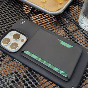 Speck ClickLock Wallet For MagSafe - Magneettinen MagSafe-lompakko (musta)