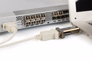 Digitus USB 2.0 sarjasovitин