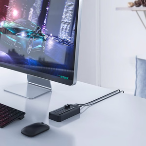 Orico CT2U3-13AB 13x USB-A 3.0 -hubi kytkimillä - musta