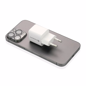 laturi 1 x USB, 1 x USB-C Quick Charge 3.0 20W valkoinen