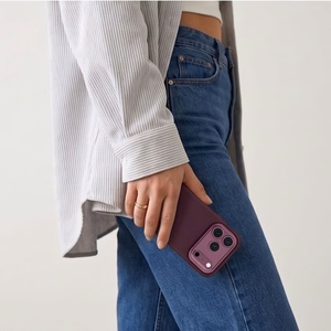 Tech-Protect Uniq MagSafe CC -suojakuori iPhone 18 Pro Max / 17 Pro Max -malleille, burgundinpunainen