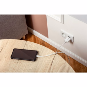 Puhelinlaturi Forcell F-Energy USB C QC4.0 PD 3A 20W + kaapeli USB C - Lightning TFK-TC-20WPD valkoinen