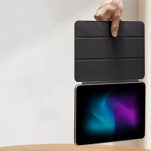 ESR Rebound Magnetic suojakuori iPad Pro 13'' 2024:lle - musta