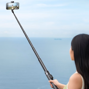 Wozinsky WRZP1 selfiekeppi automaattisesti ulos työntyvillä jaloilla ja kolmijalkatoiminnolla, 1.7 m - musta