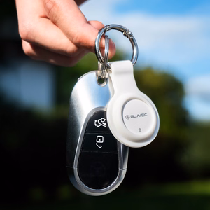Valkoinen Blavec BTG-02 Bluetooth-paikannin avainrenkaalla Apple- ja Android-laitteille (BTBTG02-KW)