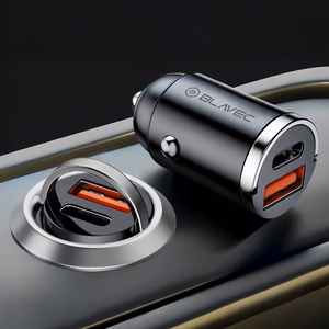 Blavec autolaturi BS-02B-C Aero - USB + Type C - QC 3.0 18W PD 30W ja Type C - Type C -kaapeli (CCBS02BCA-UCB) musta