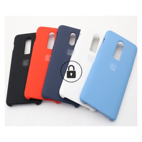 Puhelimen suojakuori Silicone Cover OnePlus 8 Pro / musta / pakkauksessa