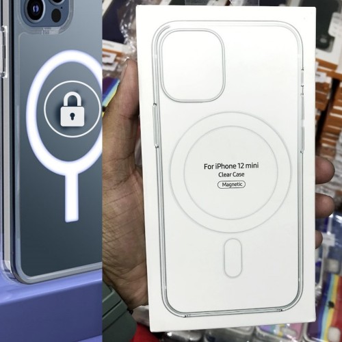 Phone Case "Clear Case" for iPhone 15 Pro in package