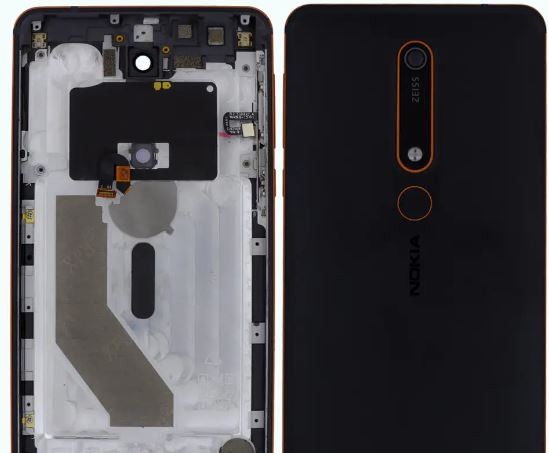 Takakansi Nokia 6.1 musta/kupari alkuperäinen (käytetty Grade B)