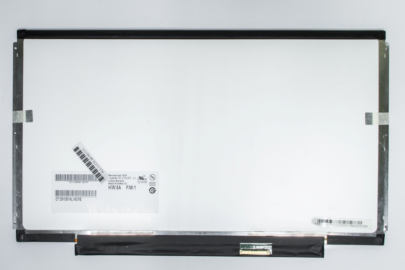 LCD-näyttö 13.3" 1366x768 HD, LED, SLIM, kiiltävä, 40-pin (oikea), A+