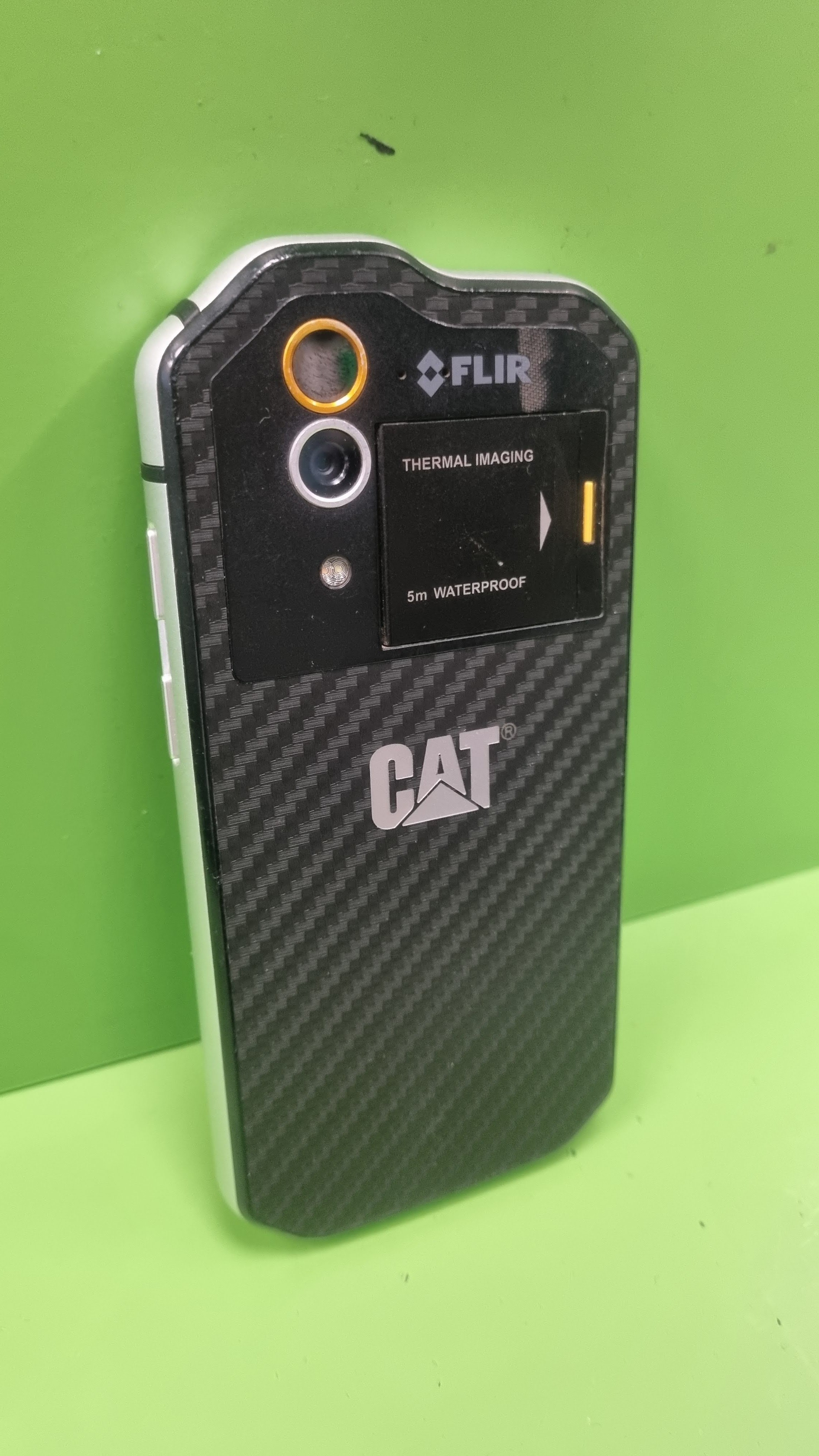 CAT S60 32GB (käytetty)