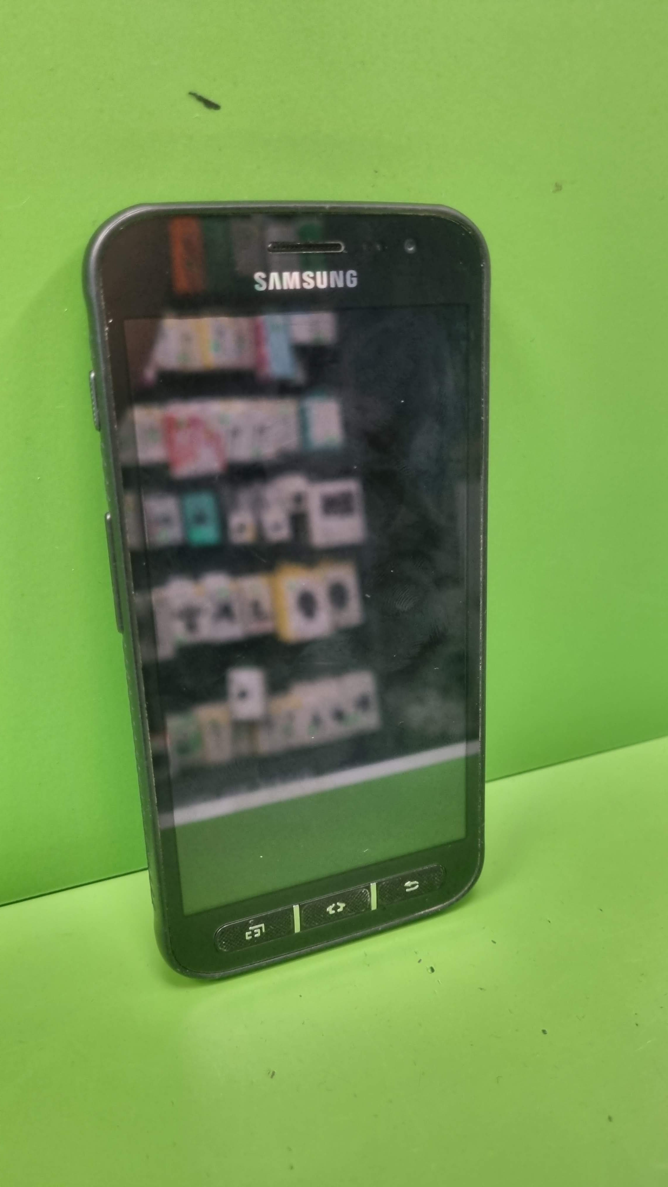 Samsung Xcover 4s 32GB (käytetty)