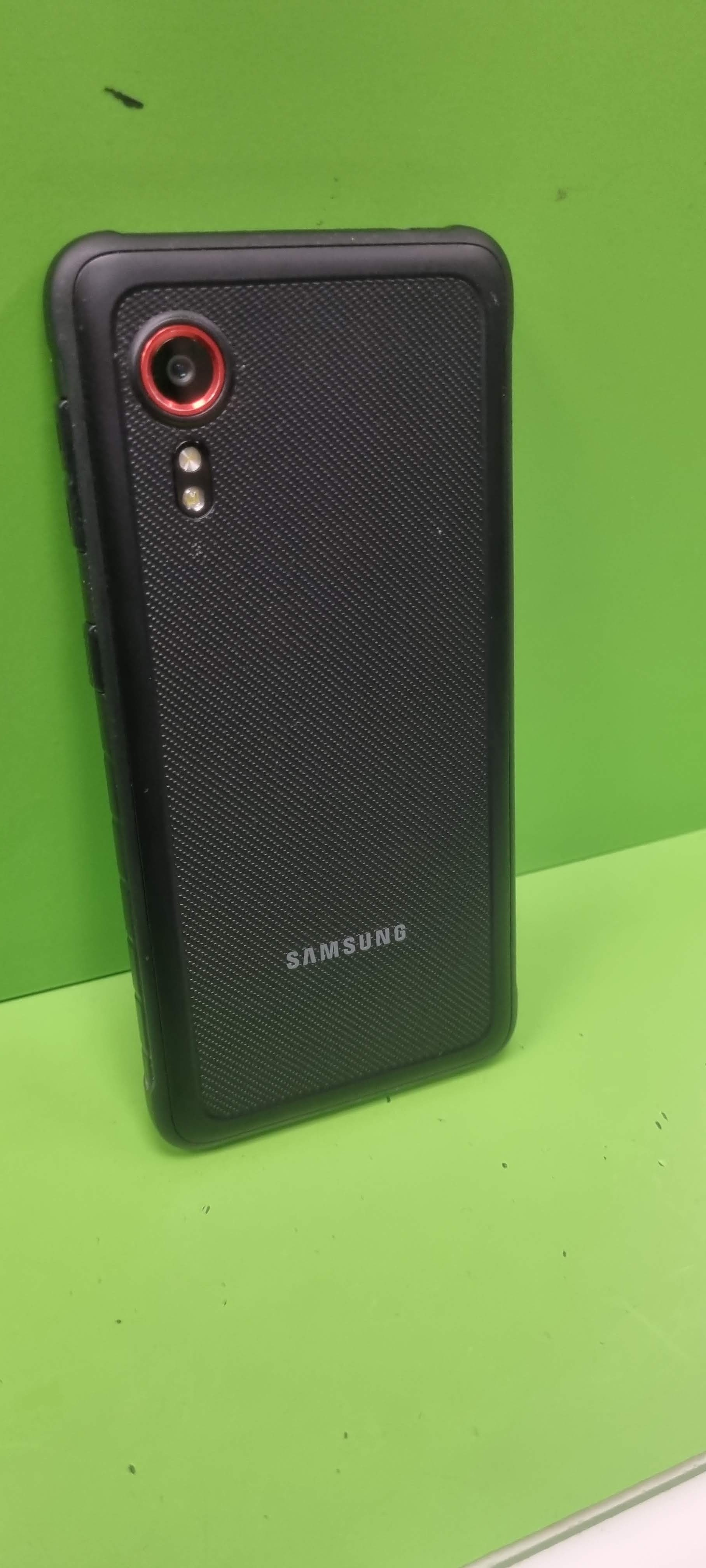 Samsung Galaxy Xcover 5 64GB (Käytetty tuote)