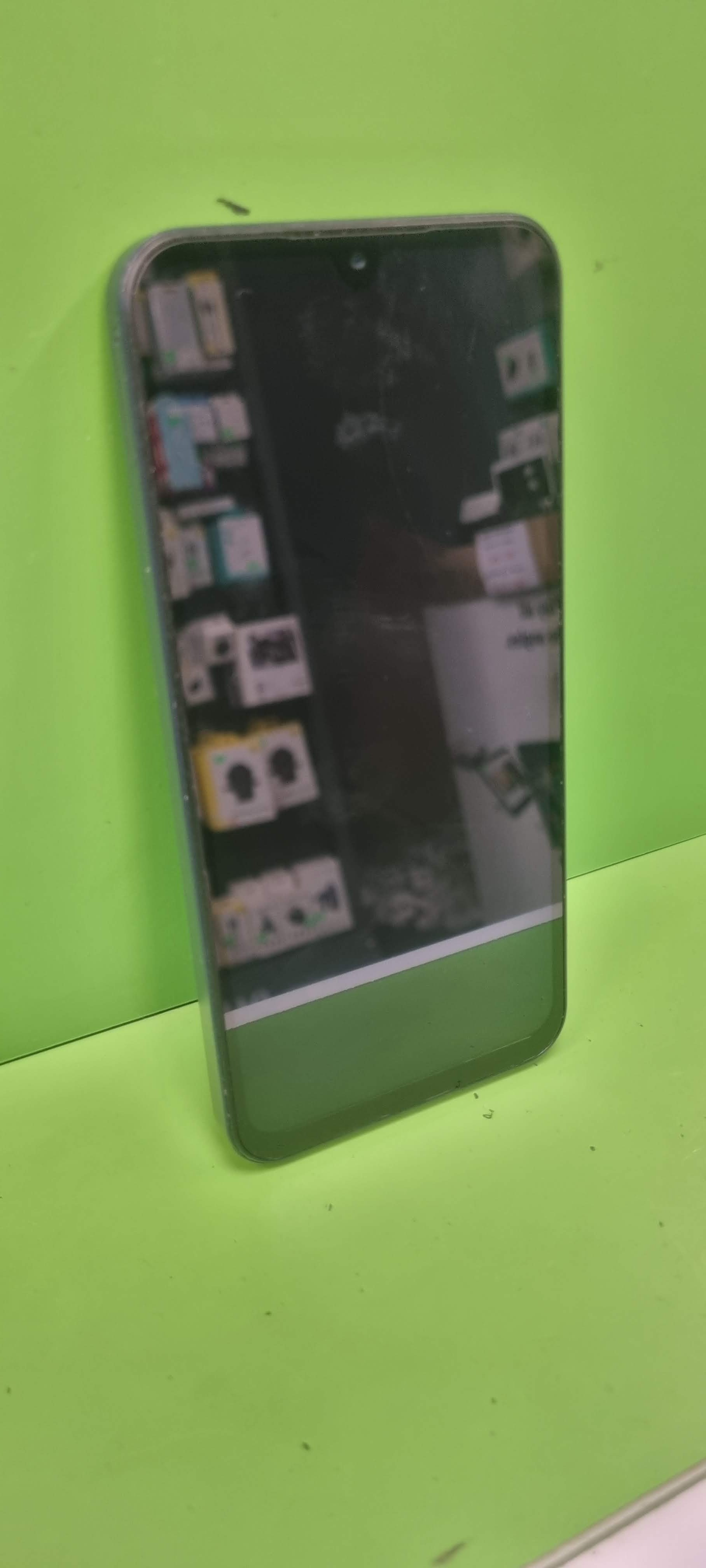 Samsung Galaxy A15 128GB (käytetty)