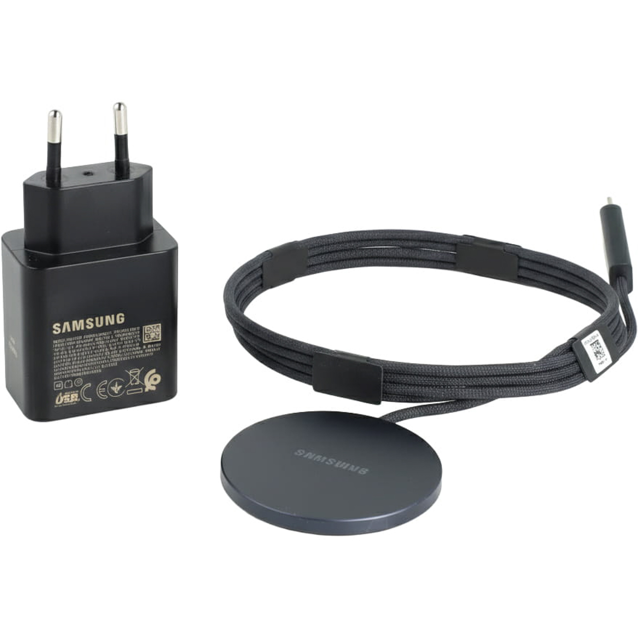 P2900BBEGWW 25W Magnet Wireless Charger + 45W Wired Charger, Black