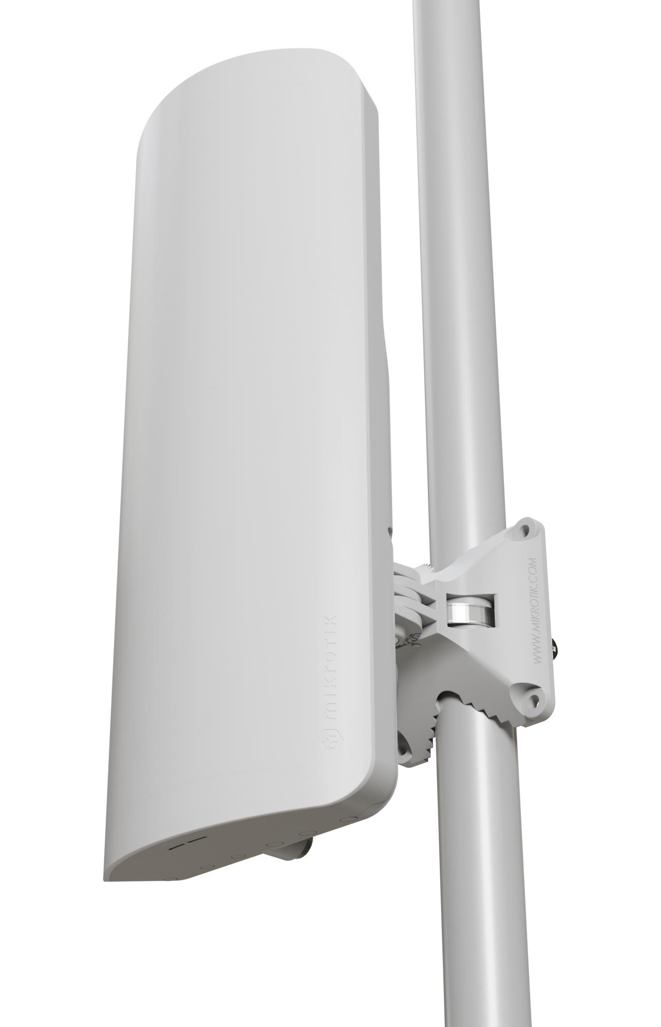 Tukiasema MikroTik L22UGS-5HAXD2HAXD-15S