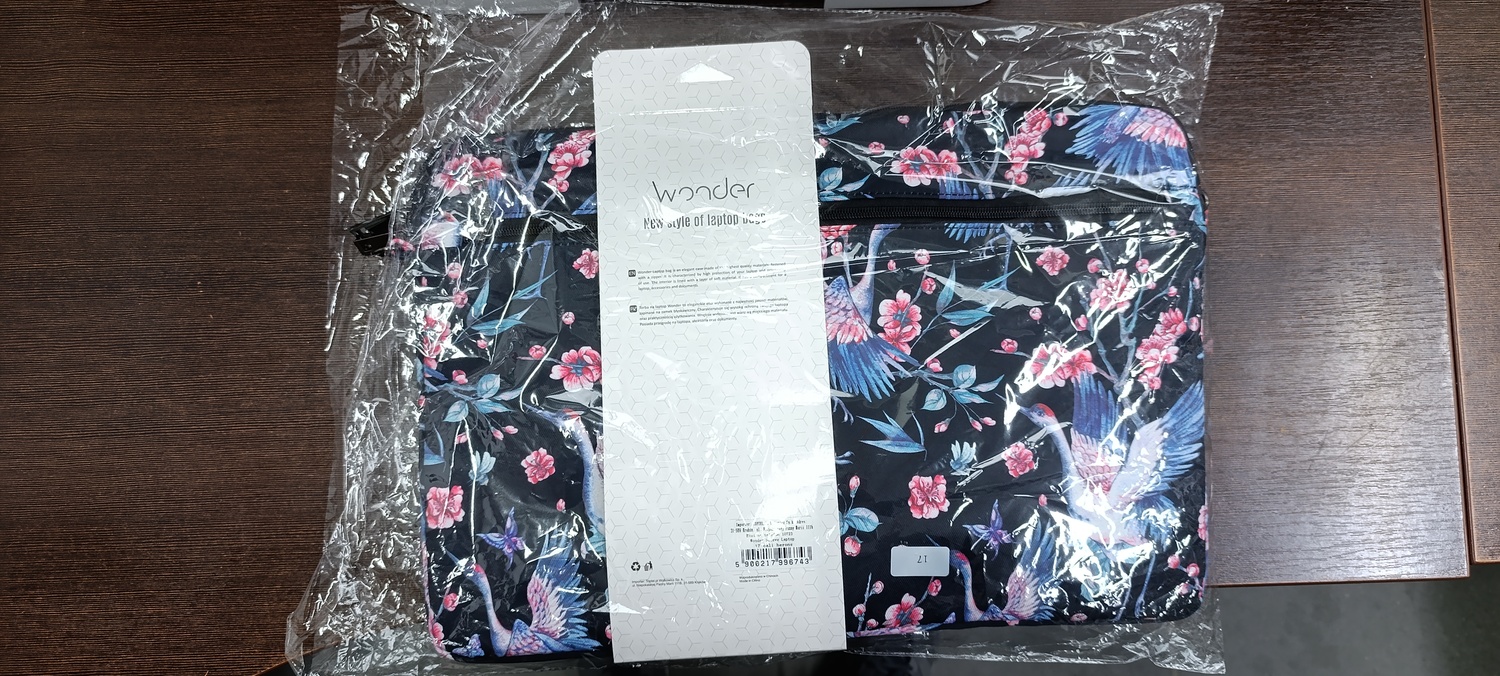 Wonder Sleeve Kannettava tietokone 17 tuumaa Haikarat (vaurioitunut pakkaus)