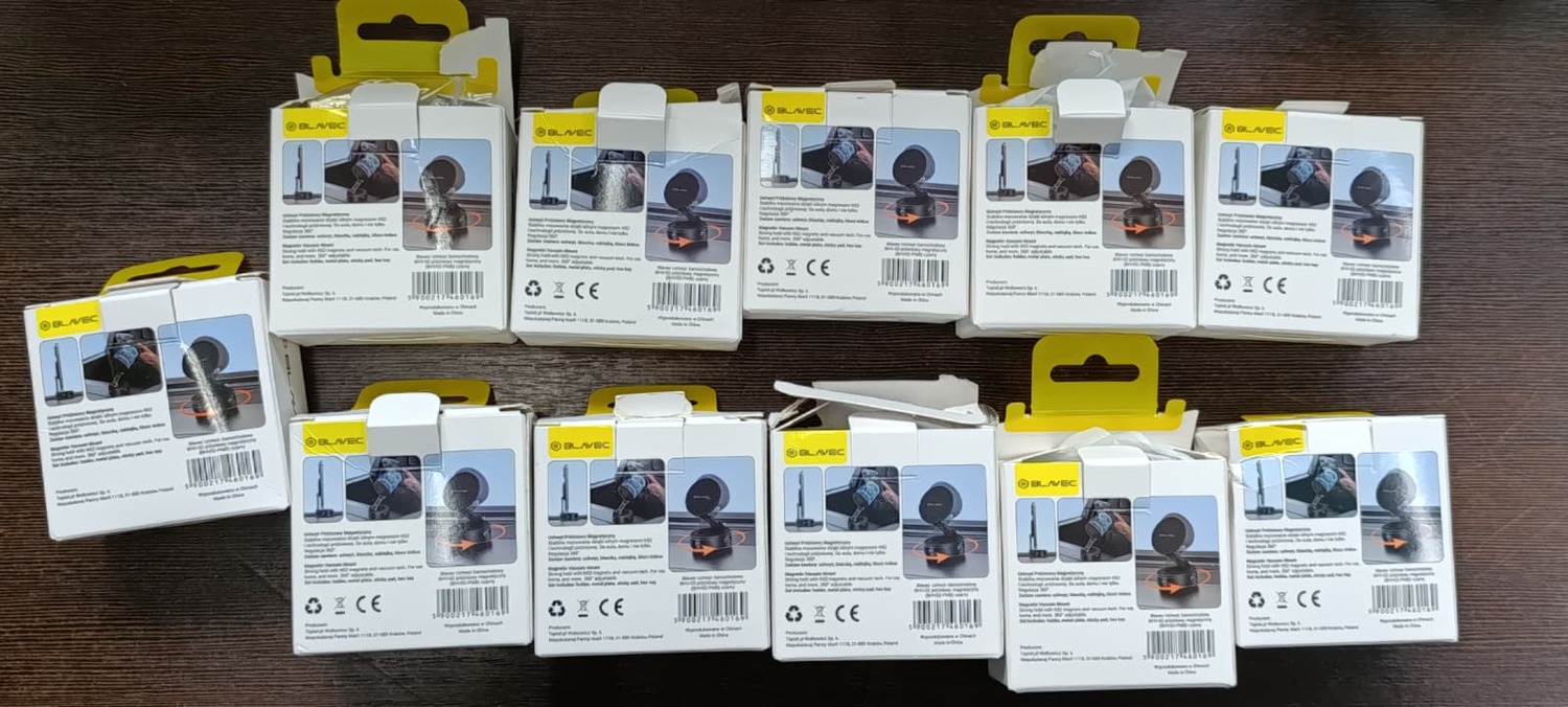 Blavec Autopidike BHV-02 Magneettinen imukuppi tuulilasille - musta (vahingoittunut pakkaus)