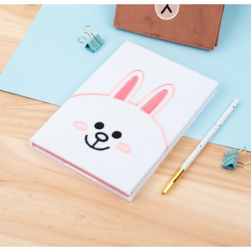 Line Friends A5 -pehmomuistikirja, valkoinen