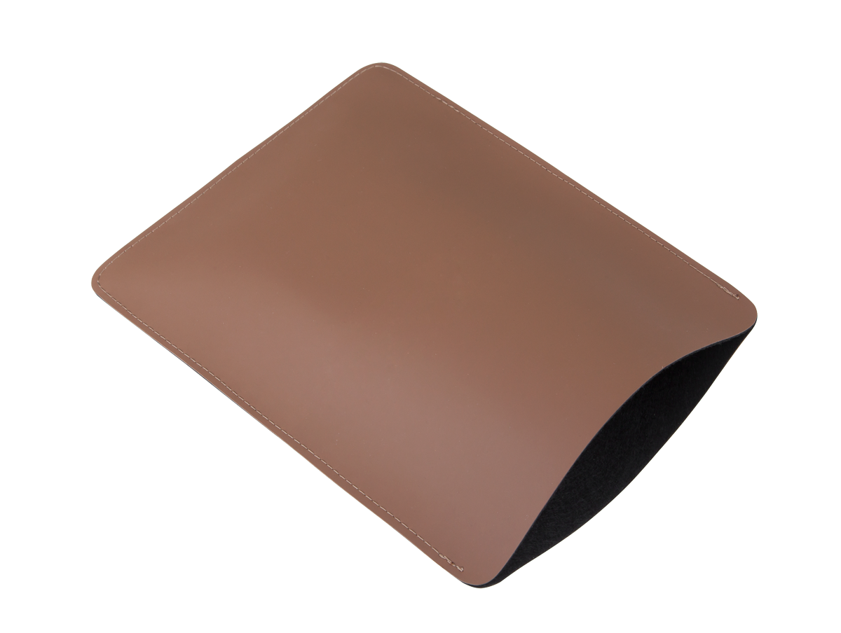 Quer-suojakotelo 9,7 tuuman tabletille, ruskea