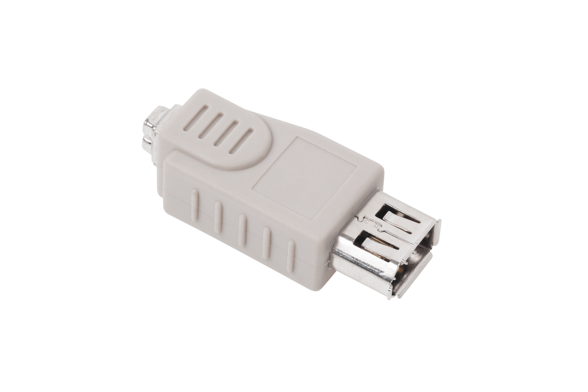 IEE 1394 -sovitin, 6P-naaras–4P-naaras
